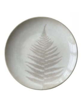 Tallrik flat rund 23 cm med dekor av ormbunke, 12st