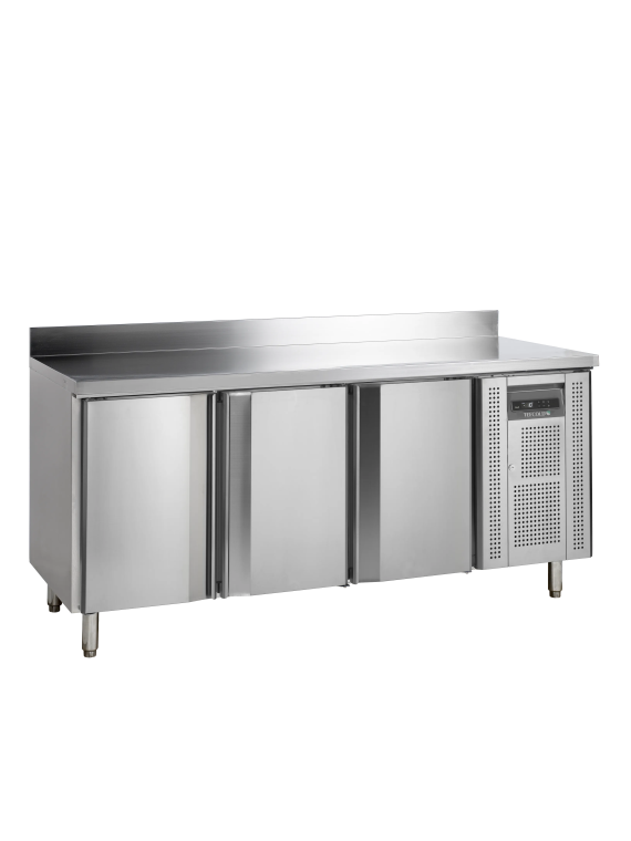 Frysbänk CK7310, 3 dörrar m. bakkant